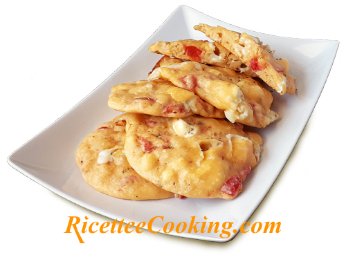 Frittelle tipo pizza al forno